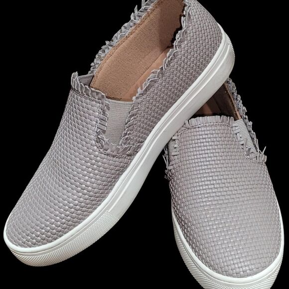 Indigo Rd. Shoes - Indigo Rd. Irkicky Shoes, Womens Size 8M, Taupe